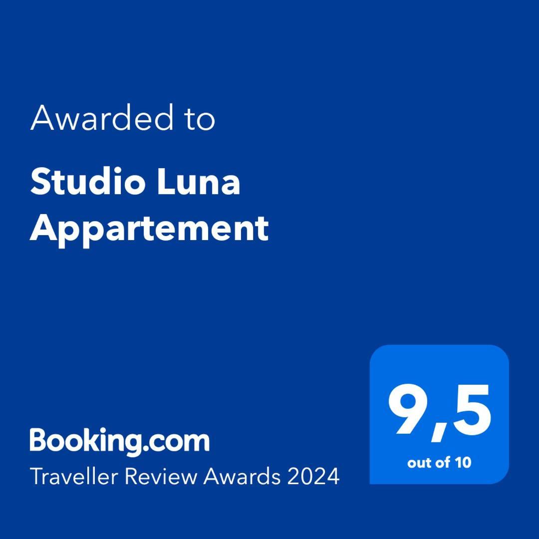 Studio Luna Appartement Karlovac Exteriör bild